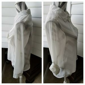NWOT Papaya Chiffon Off White Camp Blouse